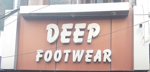 Deep Footwear
